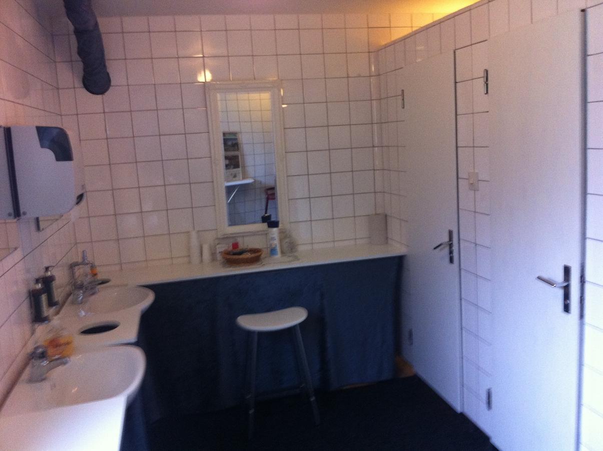 Trehoerna Waerdhus & Vandrarhem Buitenkant foto